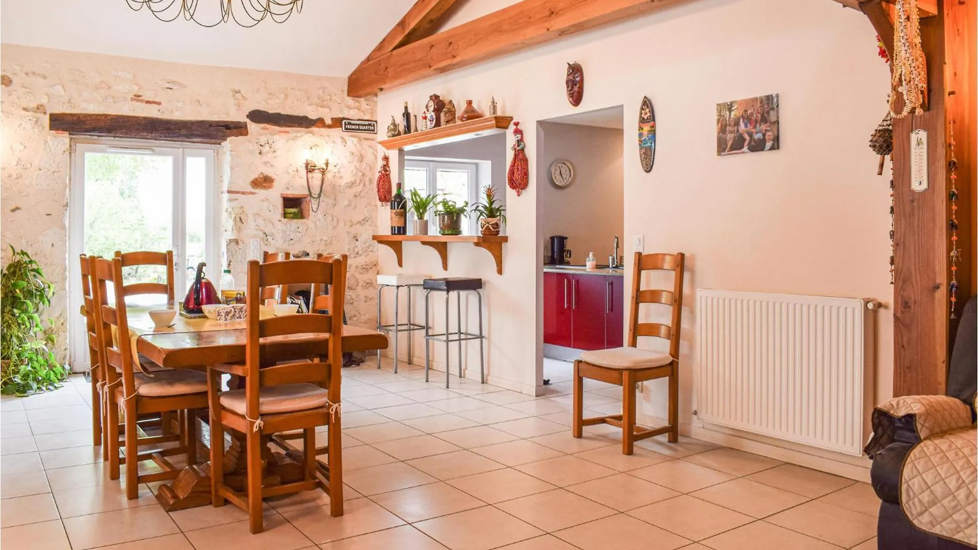 3 Bedroom Gorgeous Home In Gondrin Franciaország