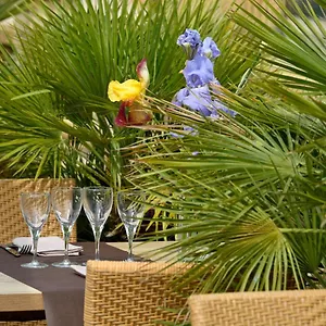 3* Otel Logis & Restaurant Le Pardaillan